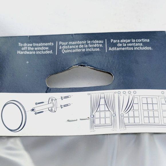 Levolor Medallion Drapery Holdbacks Oil Rub Bronze - Picture 5 of 6